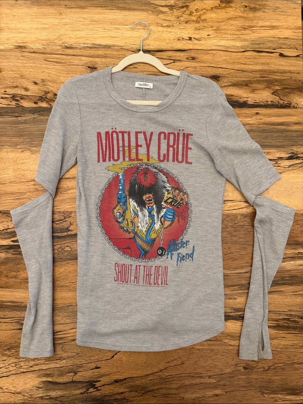 Lauren Moshi Motley Crüe Shout at the Devil Graphic Thermal Tee - Light Gray